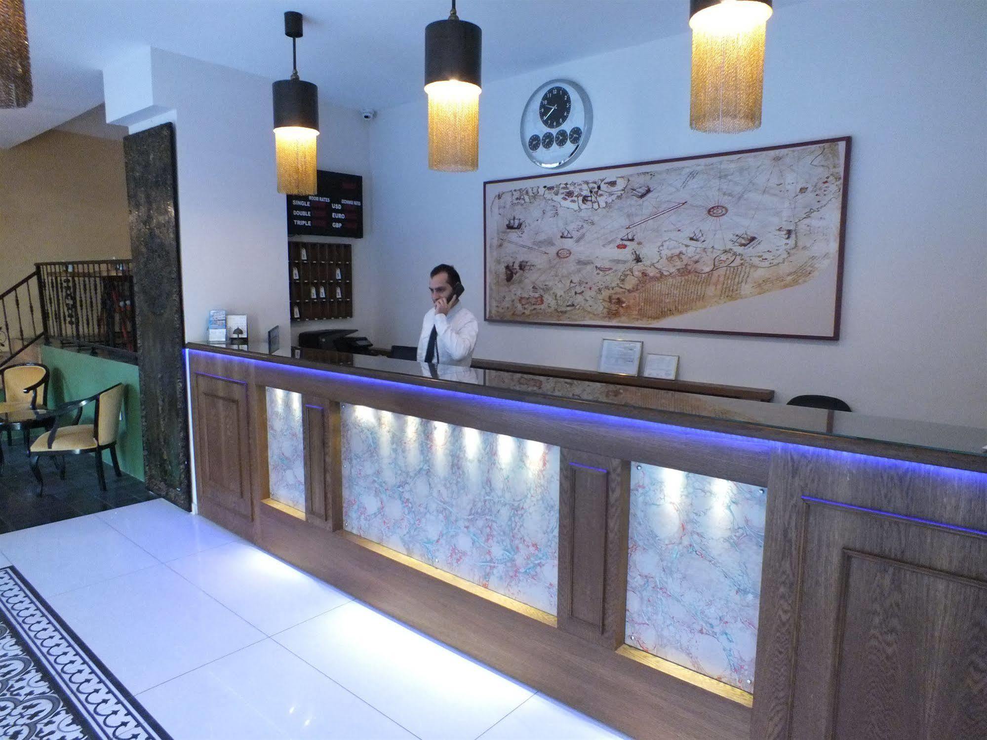 Emirtimes Hotel Kadikoey Istambul Exterior foto