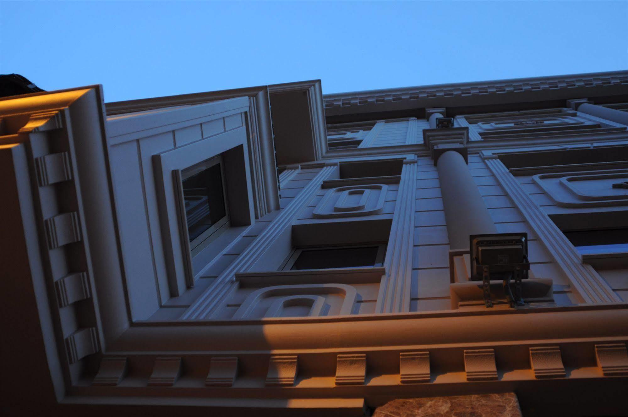 Emirtimes Hotel Kadikoey Istambul Exterior foto
